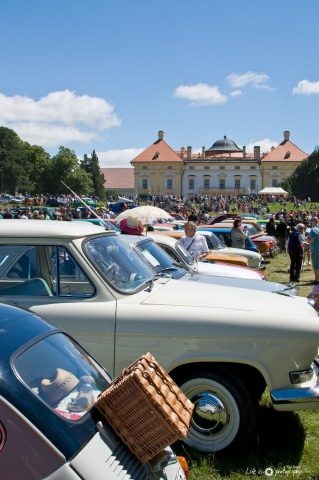 https://www.slavkov.cz/wp-content/uploads/2018/07/veteranfest-2018_doupovec-jiri-114.jpg